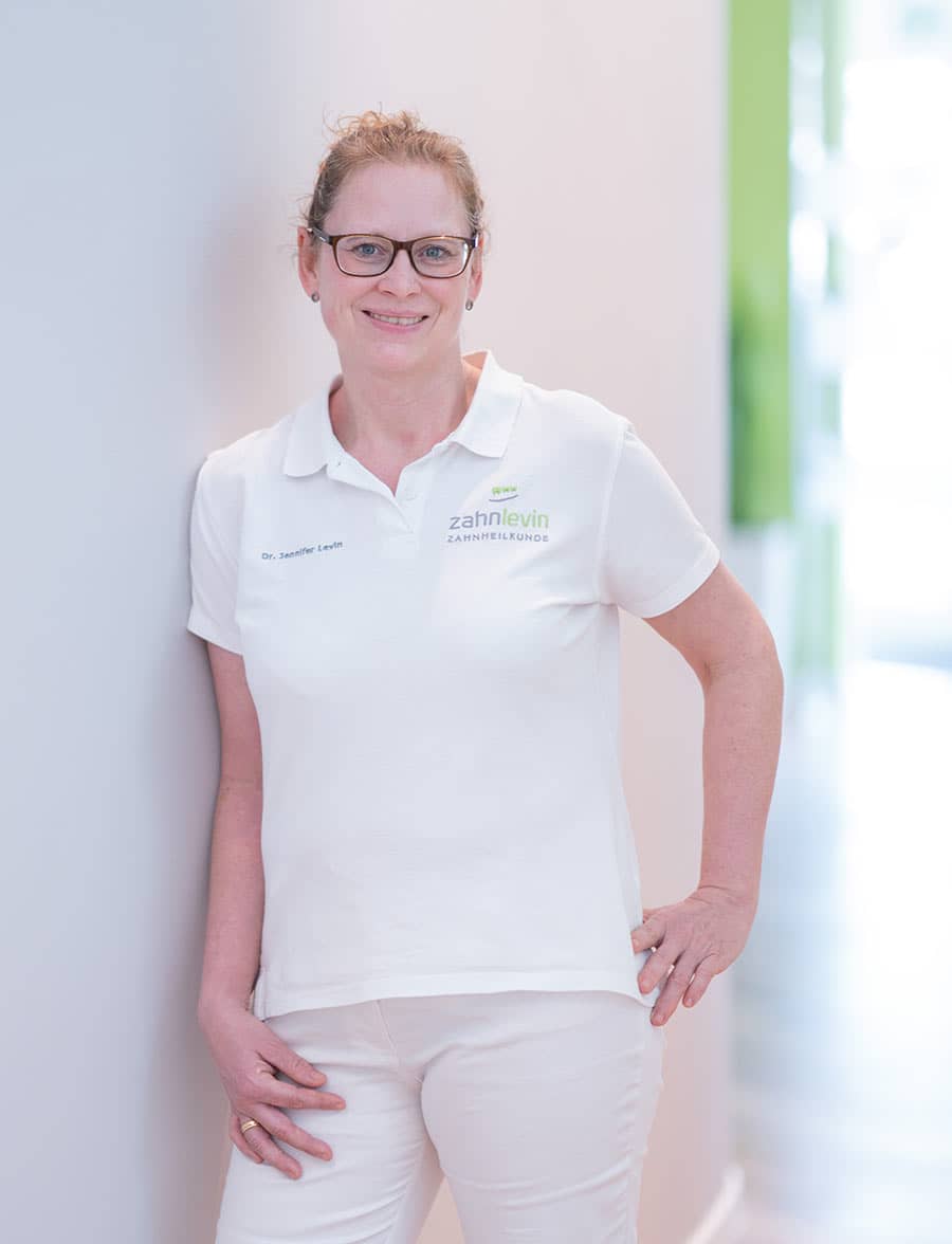 Portraitfoto Dr. Jennifer Levin